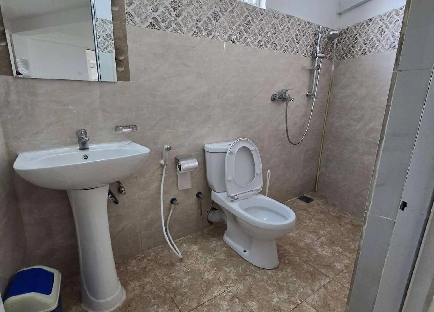 Kandy Panoramic Mpm Deluxe Suit Air-Conditioned - 4A1
